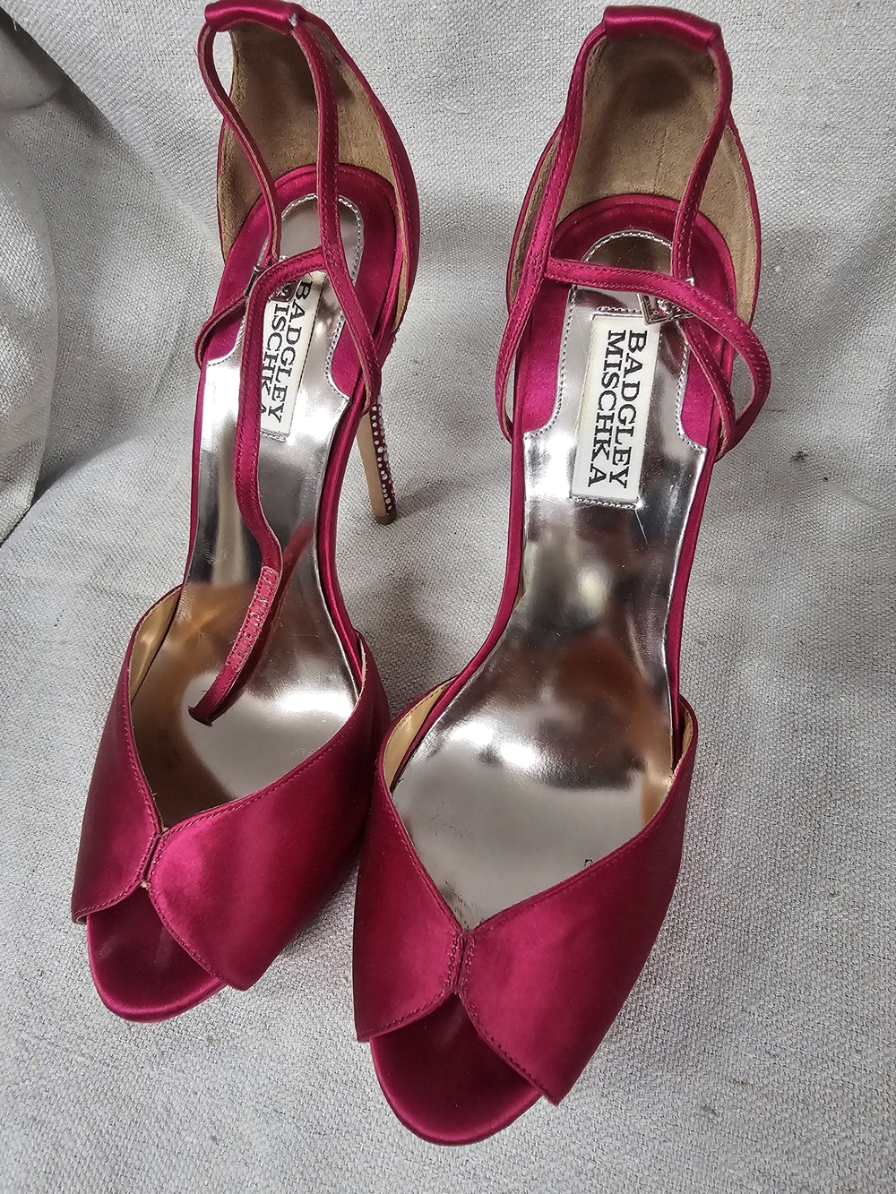 Badgley Mischka Hot Pink Satin Peep-Toe Strappy Heels Size 8